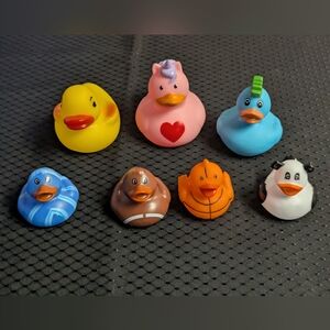 (2 For $10) Rubber Duck Set Of 7